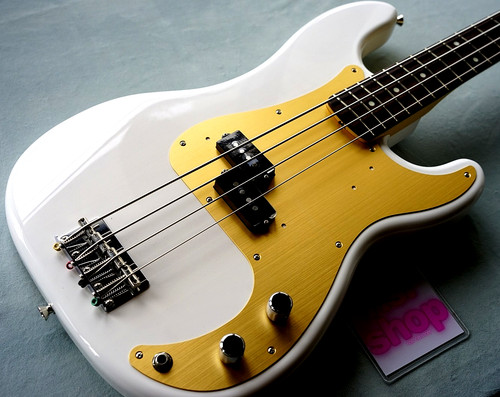 Fender made japan - made, in